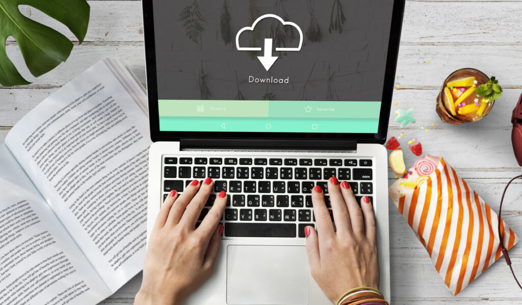 Cloud-Based vs. Desktop Content Authoring Tools